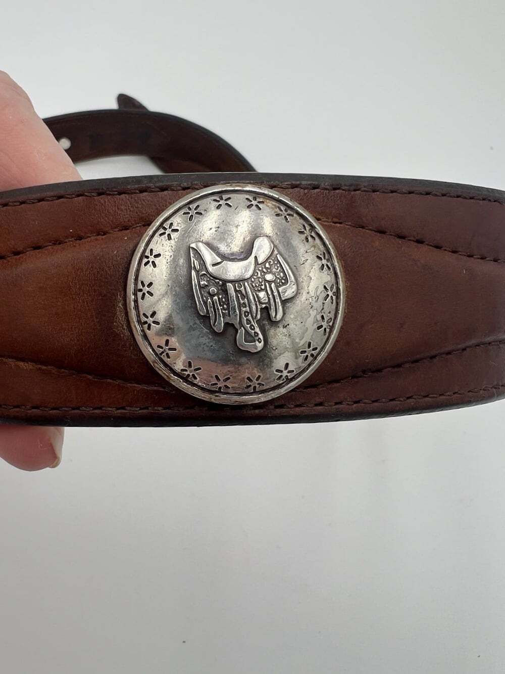 Justin 1638D Leather Western Belt Size 40 Cowboy Bull Rider Concho Brown - Picture 9 of 14